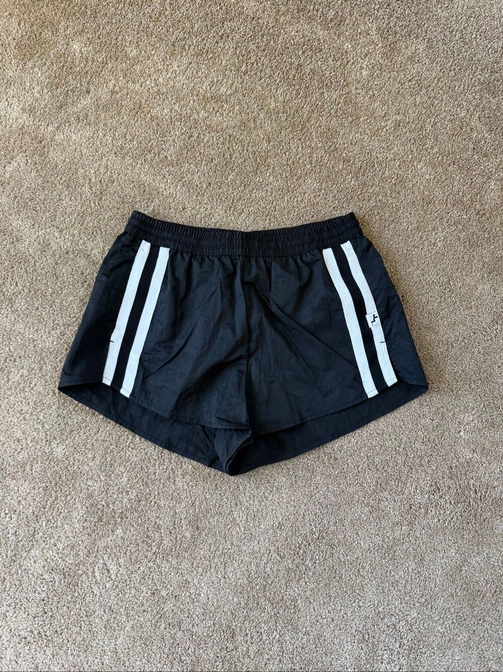 JoyLab Contrast Trim Woven Shorts